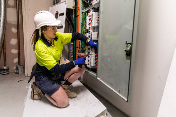 Best Local Electrician Companies  in Tangelo Park, FL